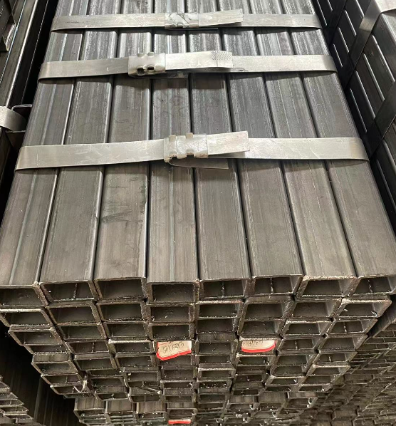 徐州工业用梯子 镀锌管焊接梯子 铁梯子方管梯